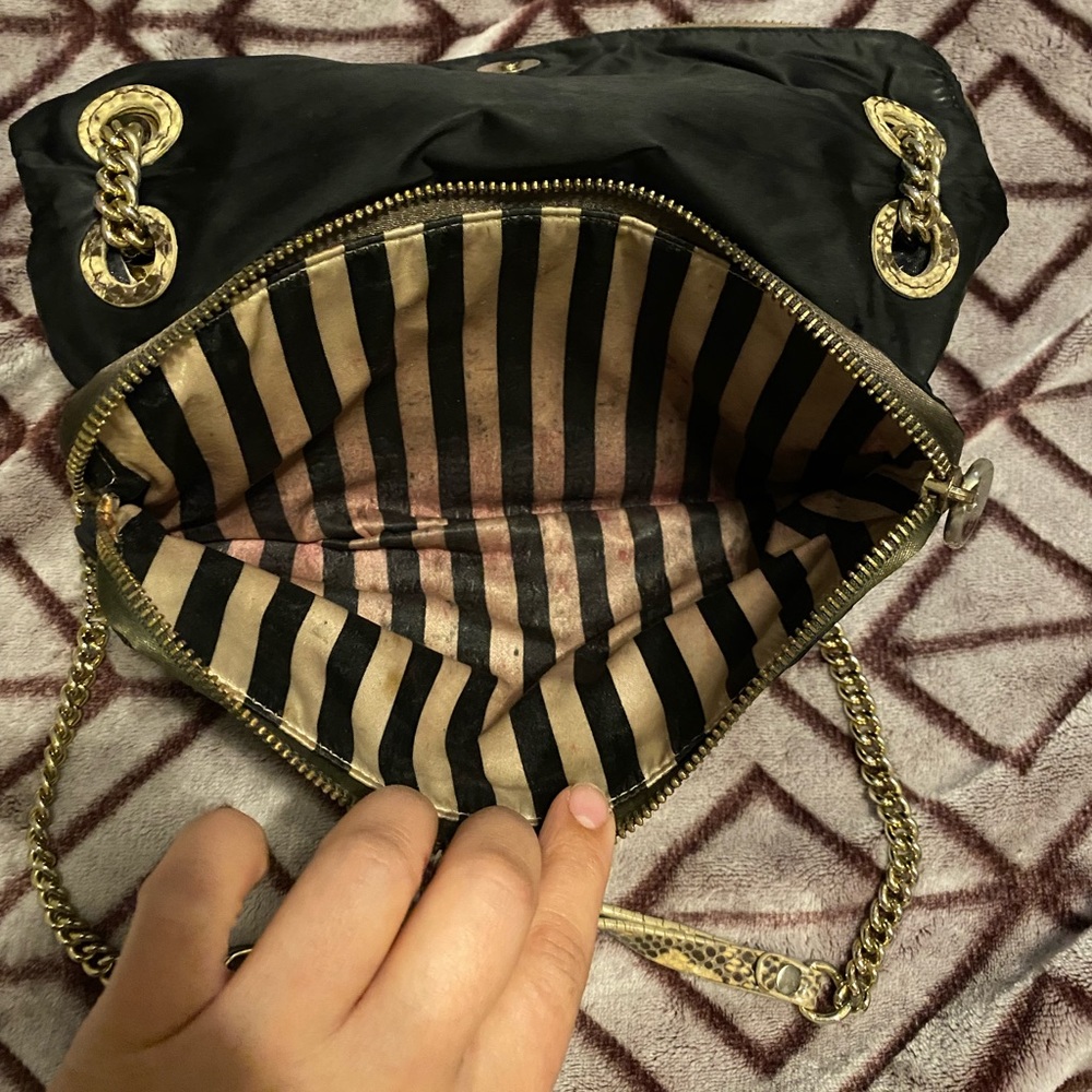 Henri Bendel hand bags